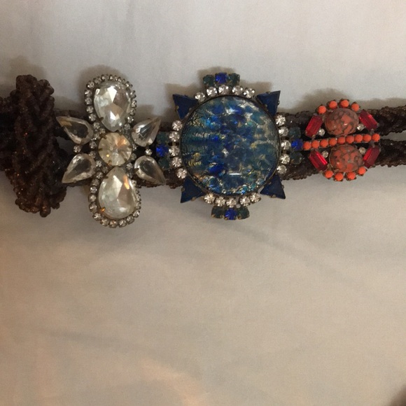 Necklace - Picture 2 of 3